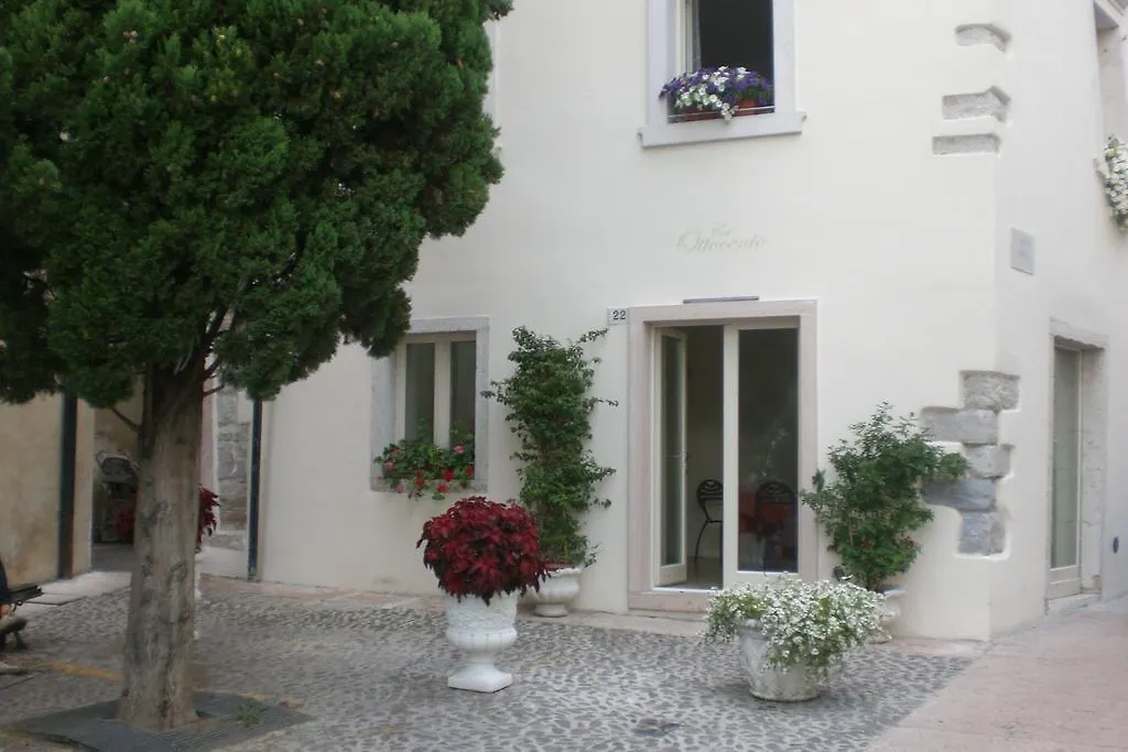 Ca' Ottocento Bed & Breakfast Lazise Italy